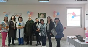 Жени ГЕРБ – Плевен с поздрав по повод Деня на родилната помощ