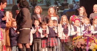 СУ “Крум Попов“ – Левски участва в инициативата „Урок по доброта – Плевен подава ръка” (СНИМКИ)