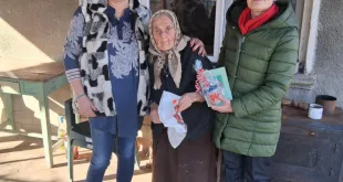 Малък жест – голяма Коледа за възрастните хора от Асеновци