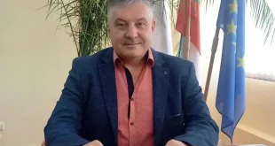 Кметът на Гулянци поздрави всички акушерки, майки и баби за Бабинден