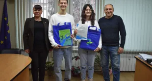 В РИОСВ – Плевен Марина и Никола Кацарски получиха награди за отличието си в конкурса Danube Art Master (СНИМКИ)