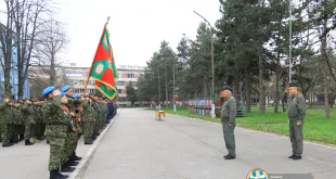 12-та авиационна база празнува 84 години от началото на летателната дейност на летище Долна Митрополия (СНИМКИ)
