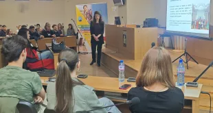 Представители на Държавната агенция за закрила на детето се срещнаха с ученици в Плевен за избора на нов национален Съвет на децата
