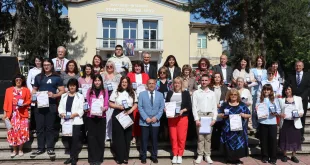 Учители, ученици и културни дейци бяха наградени по повод 24 май в Белене