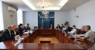 Здравният министър и Асоциацията на дунавските общини координират съвместни мерки срещу разпространението на комари
