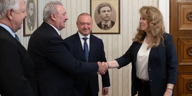 Президентът: Българската екзархия в Истанбул трябва да се развива и предава на младите поколения родовата ни памет