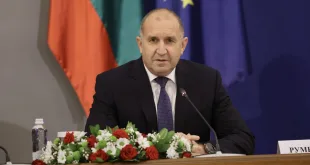 Радев: Военните самолети на САЩ напуснаха София